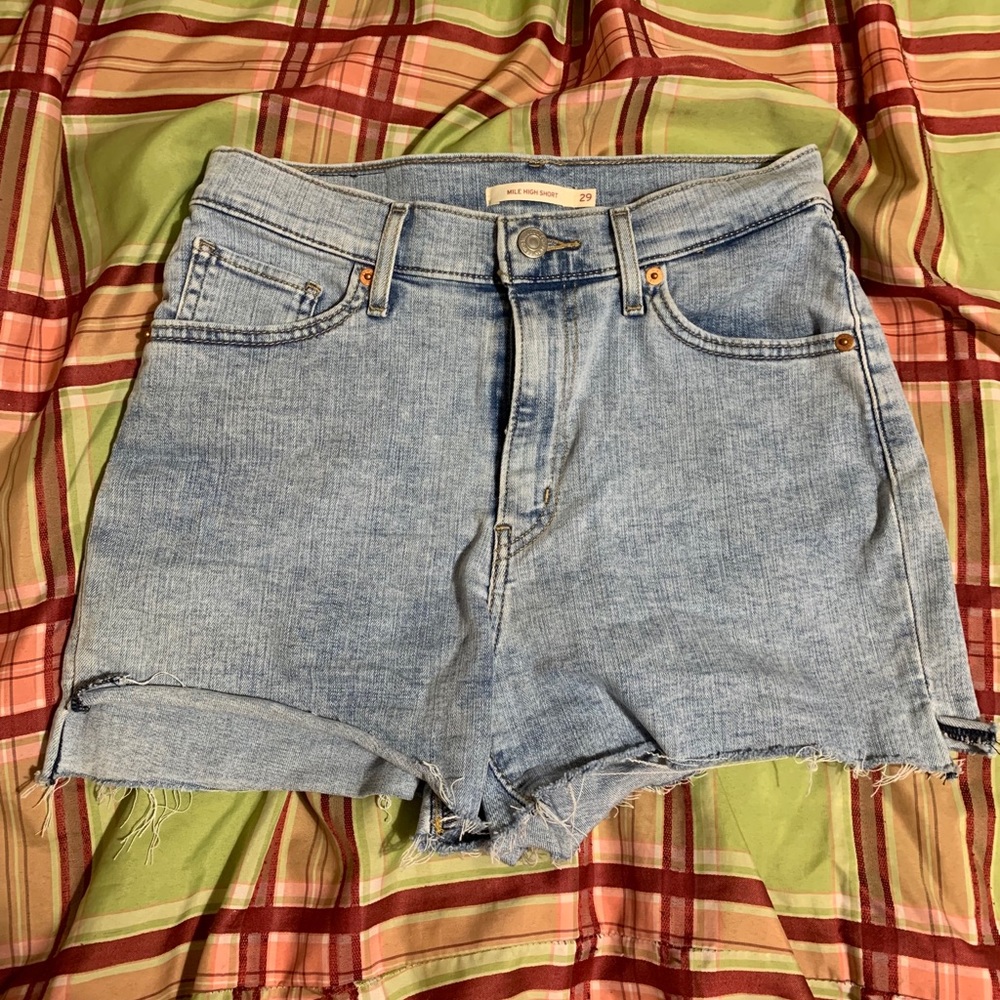 Levi’s Mile High Shorts